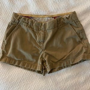 WOMEN J CREW KHAKI SHORTS SIZE 4